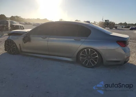 2021 BMW 740 I из США, поврежденный, VIN WBA7T2C08MCG07068